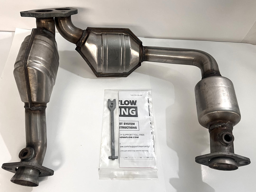 MagnaFlow 93168 Direct Fit Catalytic Converter