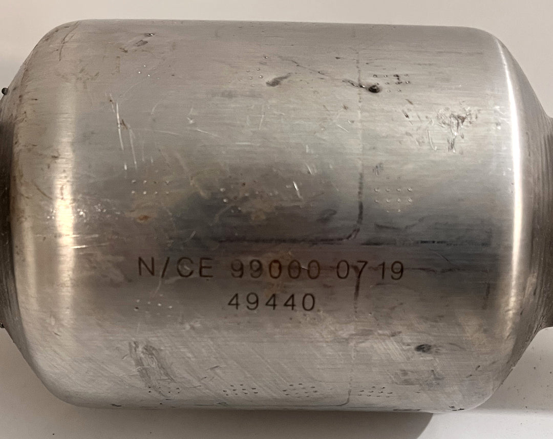 MagnaFlow 93168 Direct Fit Catalytic Converter