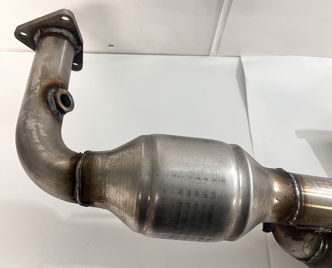 MagnaFlow 27503 Direct Fit Catalytic Converter