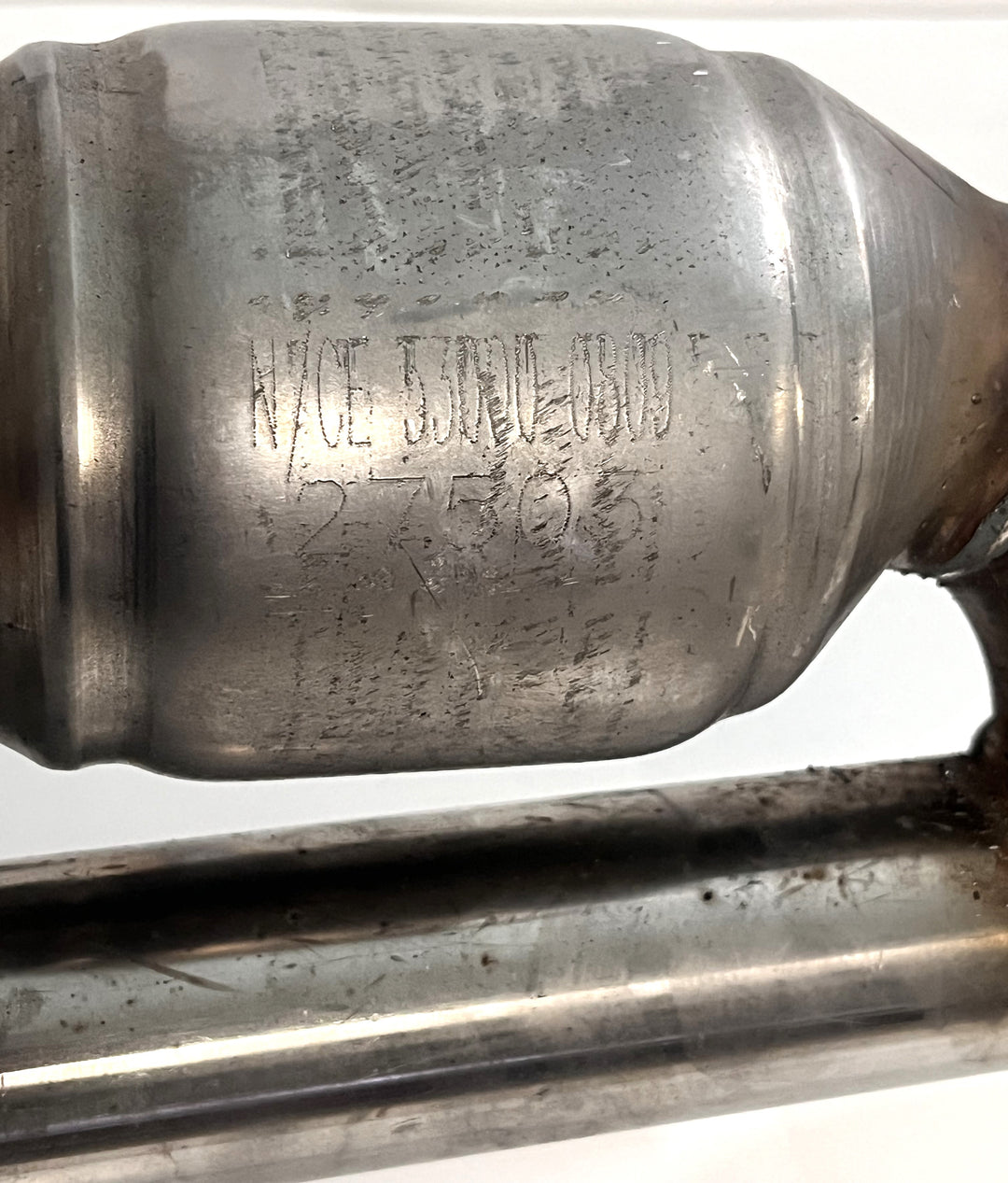 MagnaFlow 27503 Direct Fit Catalytic Converter