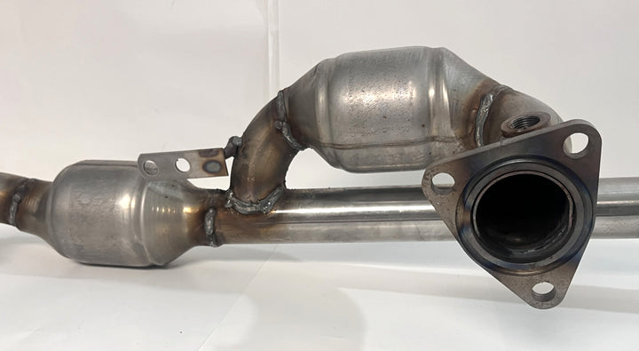 MagnaFlow 27503 Direct Fit Catalytic Converter