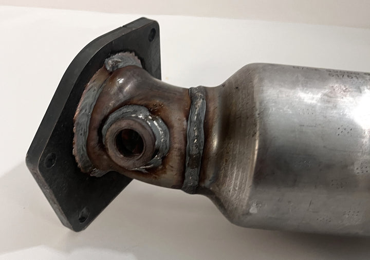 MagnaFlow 24971 Direct Fit Catalytic Converter