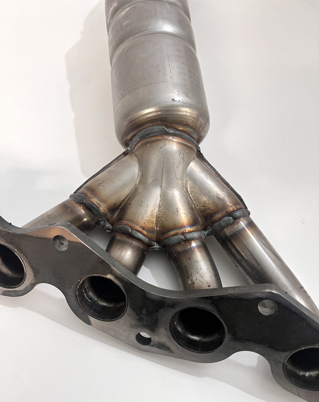 MagnaFlow 24198 Direct Fit Catalytic Converter