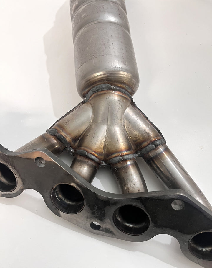 MagnaFlow 24198 Direct Fit Catalytic Converter