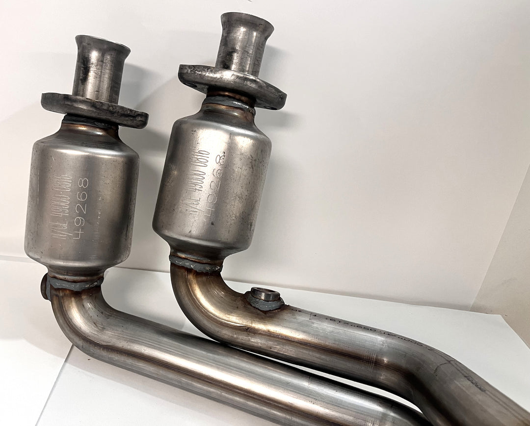 MagnaFlow 49268 Direct Fit Catalytic Converter