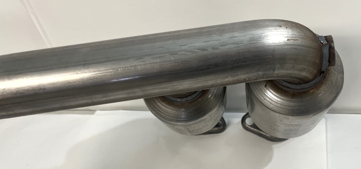 MagnaFlow 49268 Direct Fit Catalytic Converter