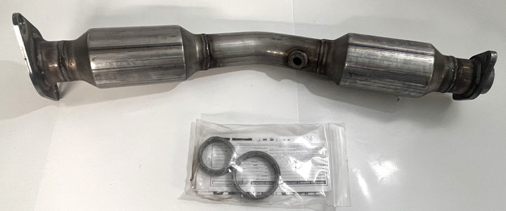 MagnaFlow 49753 Direct Fit Catalytic Converter - NON C.A.R.B. Compliant