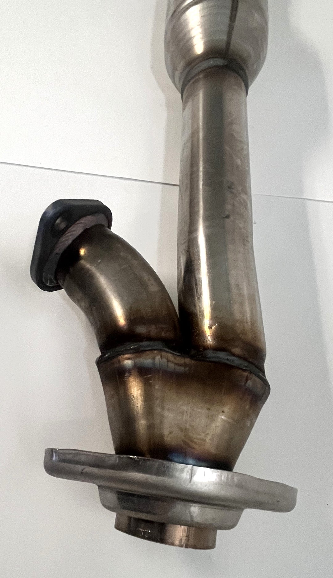 MagnaFlow 49211 Direct Fit Catalytic Converter