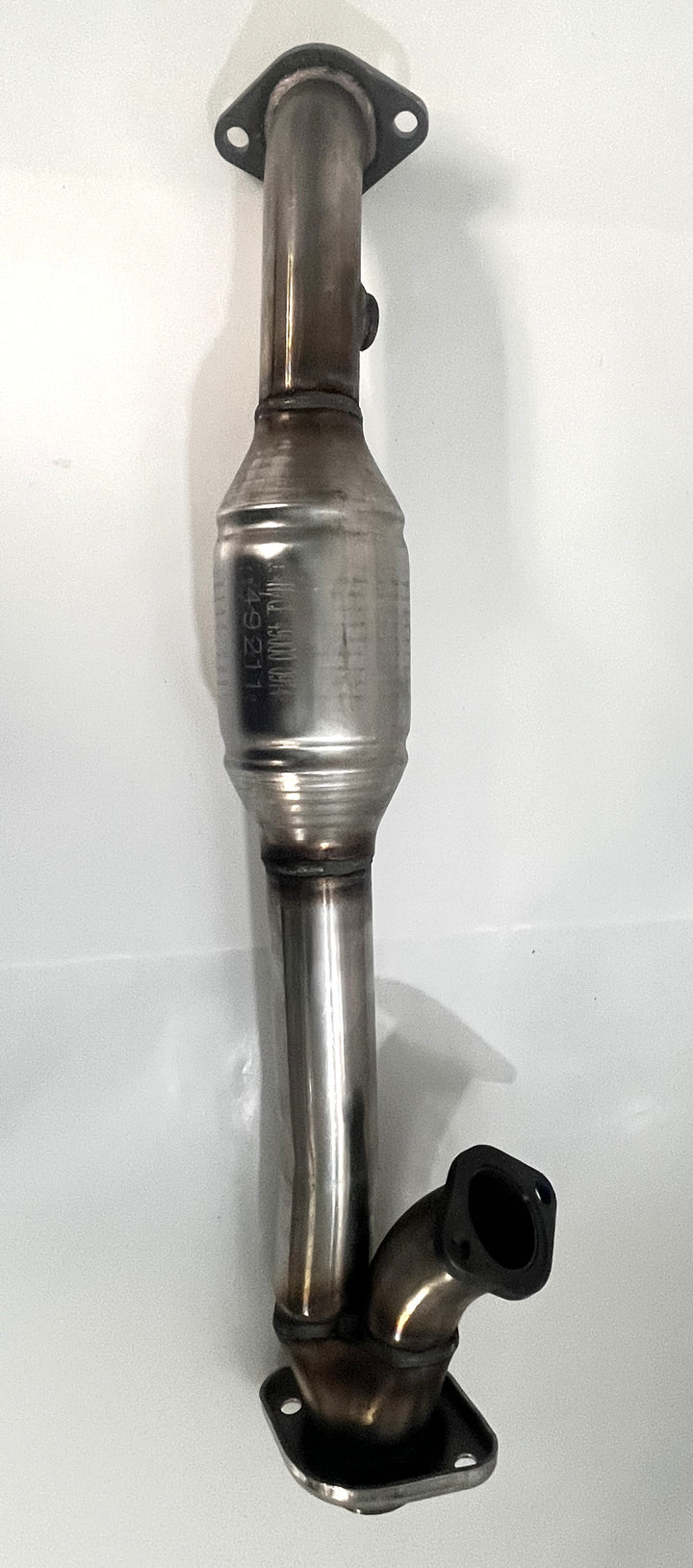 MagnaFlow 49211 Direct Fit Catalytic Converter