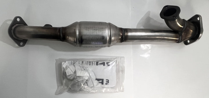 MagnaFlow 49211 Direct Fit Catalytic Converter