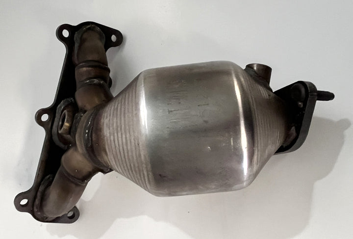 MagnaFlow 51280 Direct Fit Catalytic Converter