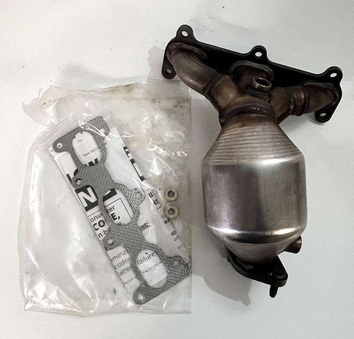 MagnaFlow 51280 Direct Fit Catalytic Converter