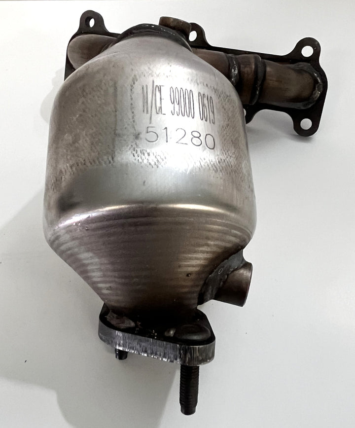 MagnaFlow 51280 Direct Fit Catalytic Converter