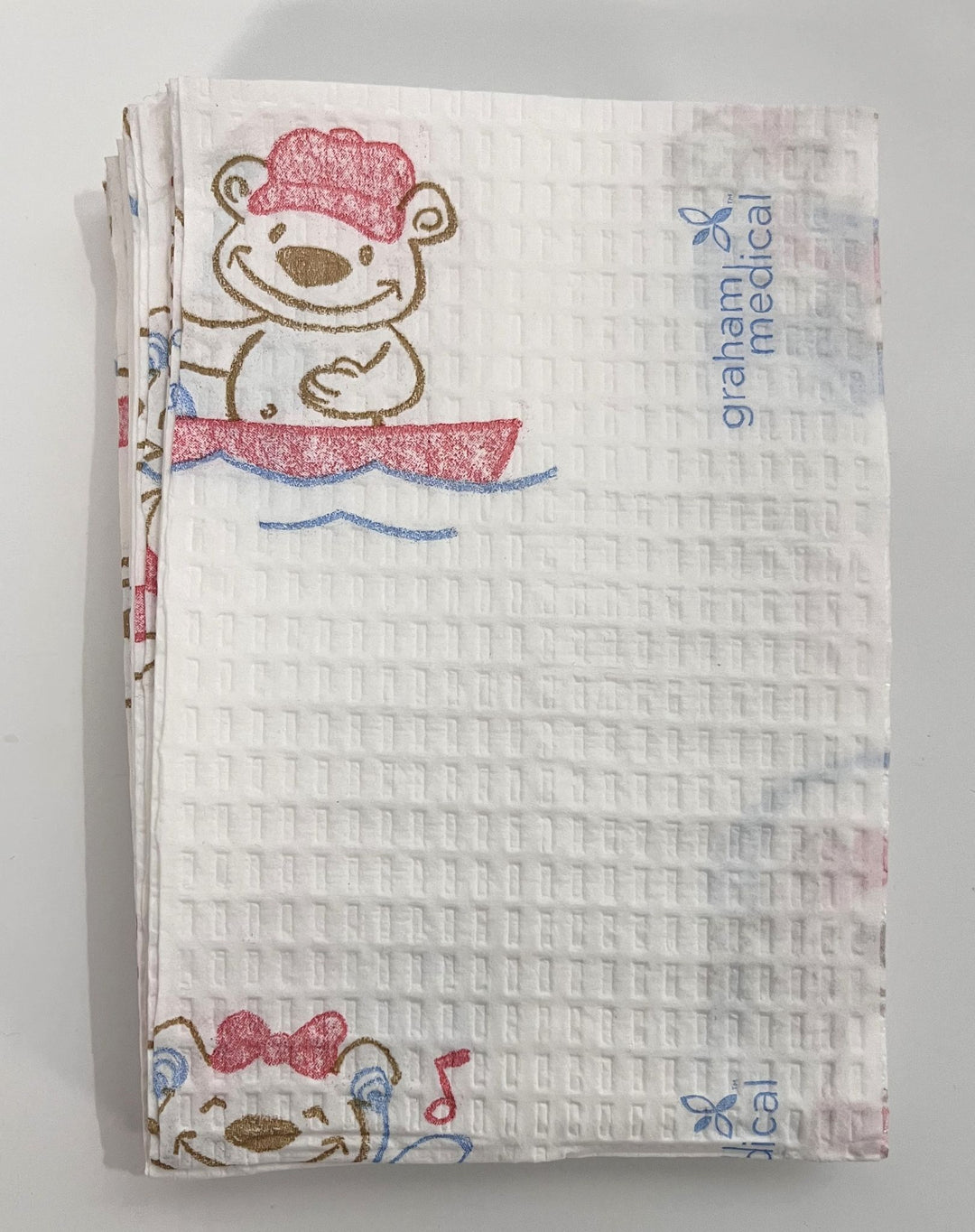 Graham Medical 70196N Towels, 13.5" x 18", 500-pack—soft, absorbent, disposable medical towels.