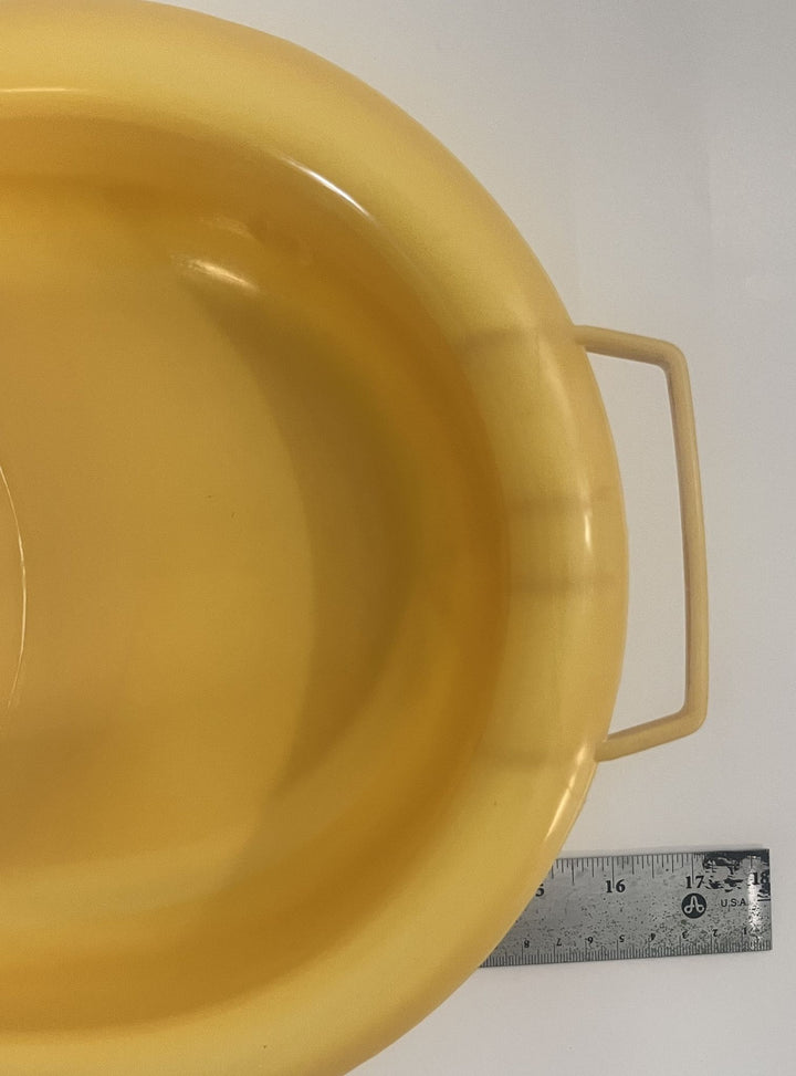 Medegen Large Fracture Bedpan Gold, Disposable Plastic (12-Pack)