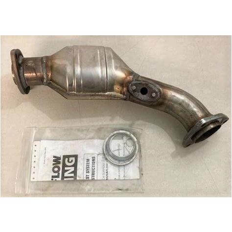 MagnaFlow 23759 Direct Fit Catalytic Converter