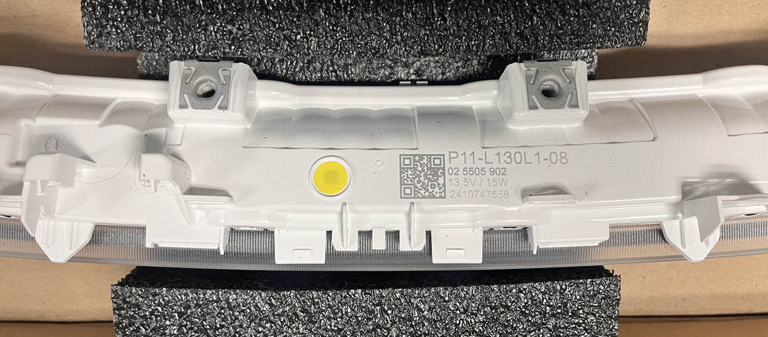 OEM Lucid Air P11-L130L1-08 Nose Lamp SAE LED Front Grille 2022-2024