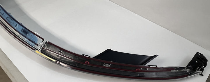 OEM Lucid Air P11-L130L1-08 Nose Lamp SAE LED Front Grille 2022-2024