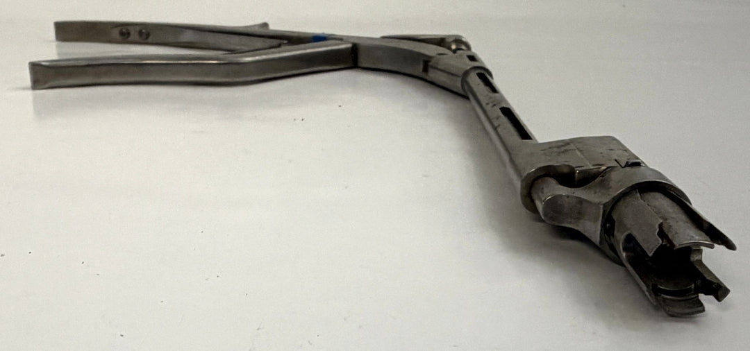 DePuy Synthes Expedium 5.5 rod approximator REF 2797-12-425, stainless steel orthopedic spine surgical instrument, pre-owned in good condition