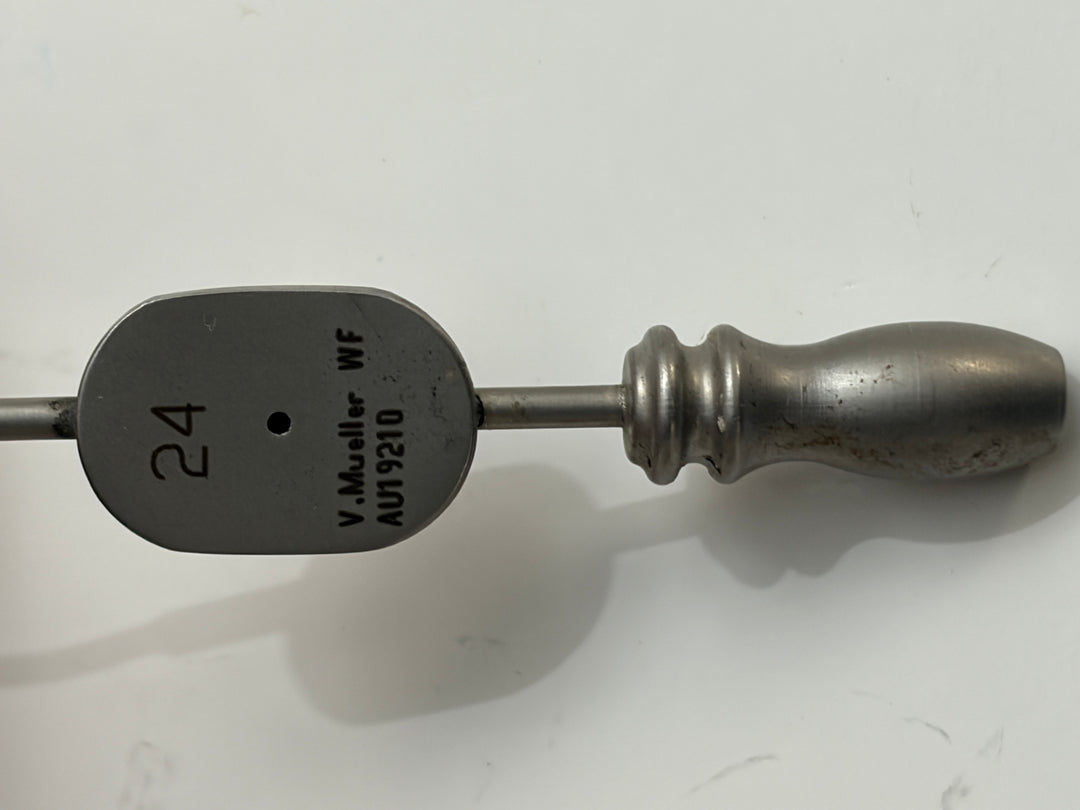 V. Mueller Suction Tip 24 Gauge AU19210