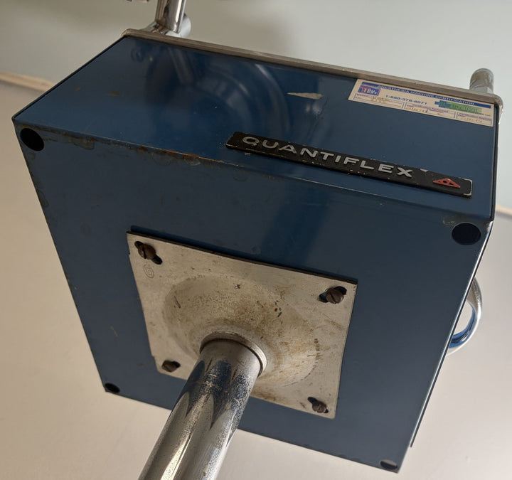 Quantiflex VMC Veterinary Anesthesia Machine w/ Isoflurane Vaporizer &amp; Gas-Vak