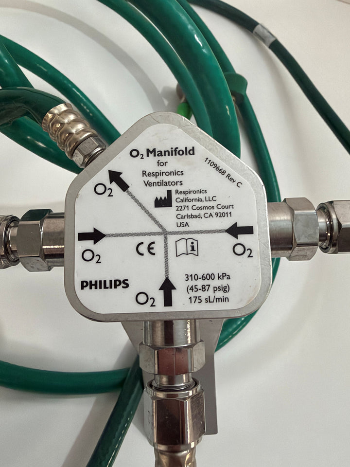 Philips Respironics O2 manifold 1109668 Rev C with attached green oxygen hoses for V60 ventilators pre owned medical equipment