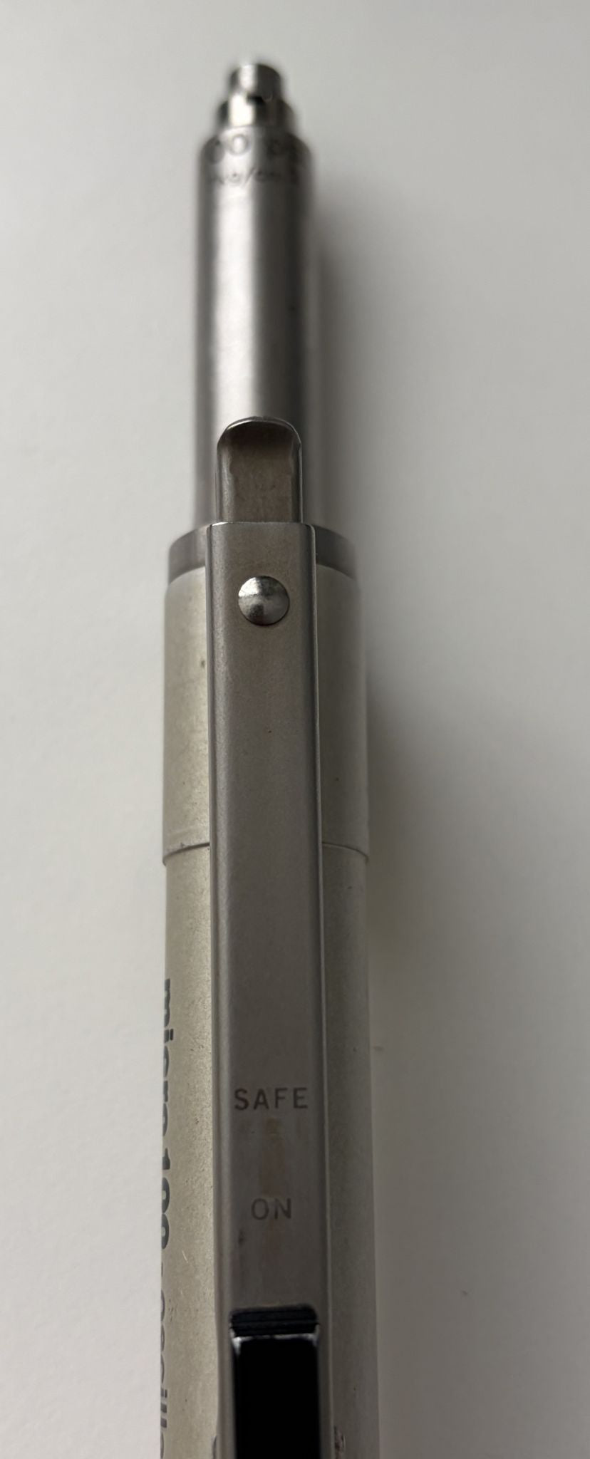 Hall Micro 100 Pneumatic Oscillating Saw 5053-12 – For Parts/Repair