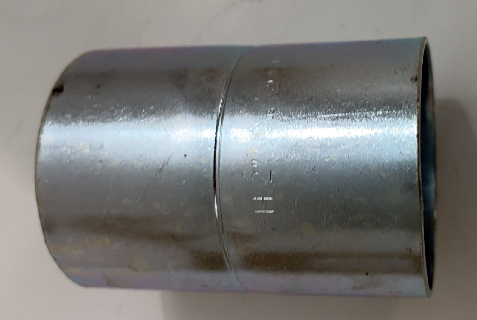 Eaton Crouse-Hinds 465 2" EMT Set Screw Box Connector – 2 boxes of 5 (10 connectors total)