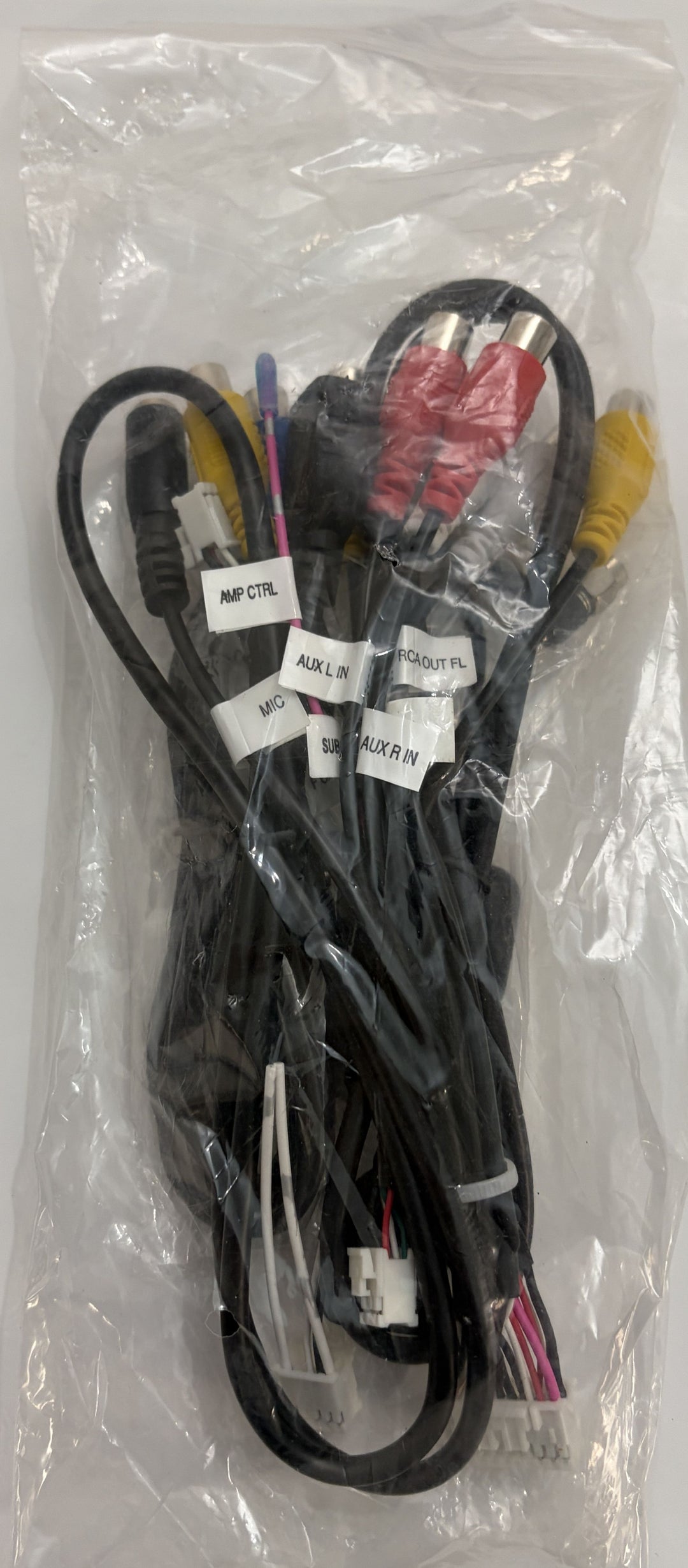 Rimoody car stereo wiring harness and RCA cable kit for 2001 to 2007 Toyota Highlander, bundled in clear packaging with labeled connectors