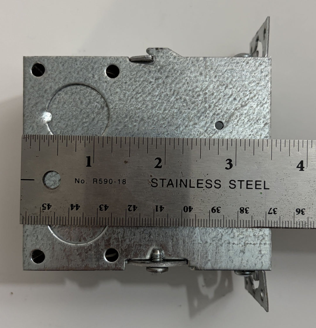 Eaton Crouse-Hinds TP252 Switch Box 3-1/2" Depth (25/Box)