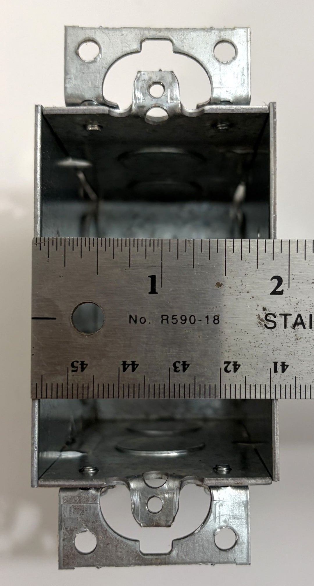 Eaton Crouse-Hinds TP252 Switch Box 3-1/2" Depth (25/Box)