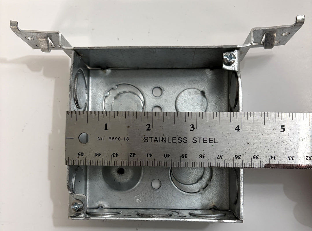 Eaton Crouse-Hinds TP423 4" Square Box, 1-1/2" Deep (25/Box)