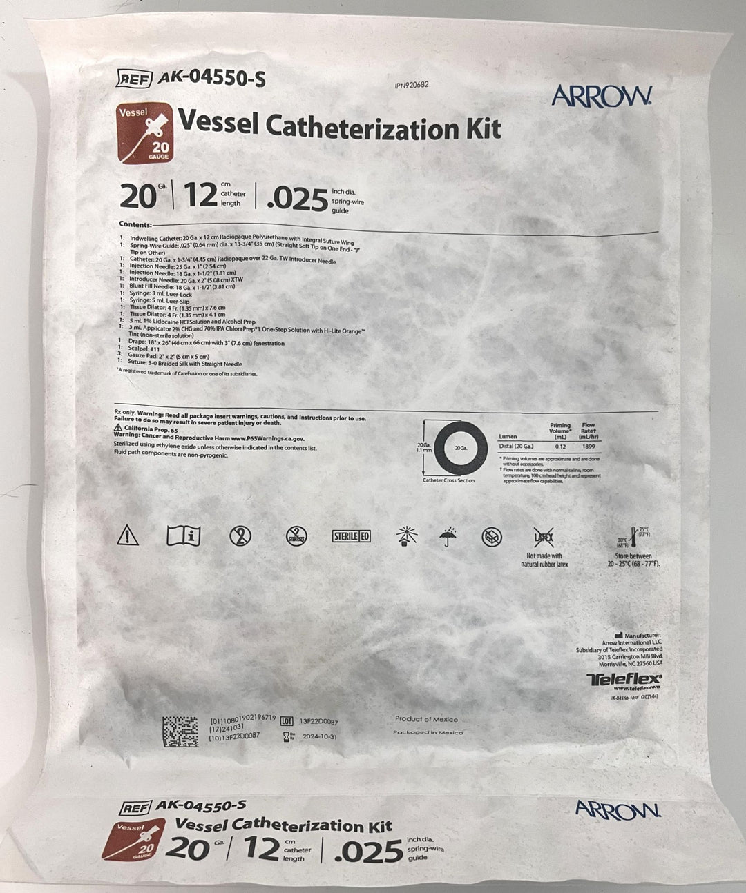 Arrow AK-04550-S Vessel Catheterization Kit, sterile medical kit with components for vascular access.