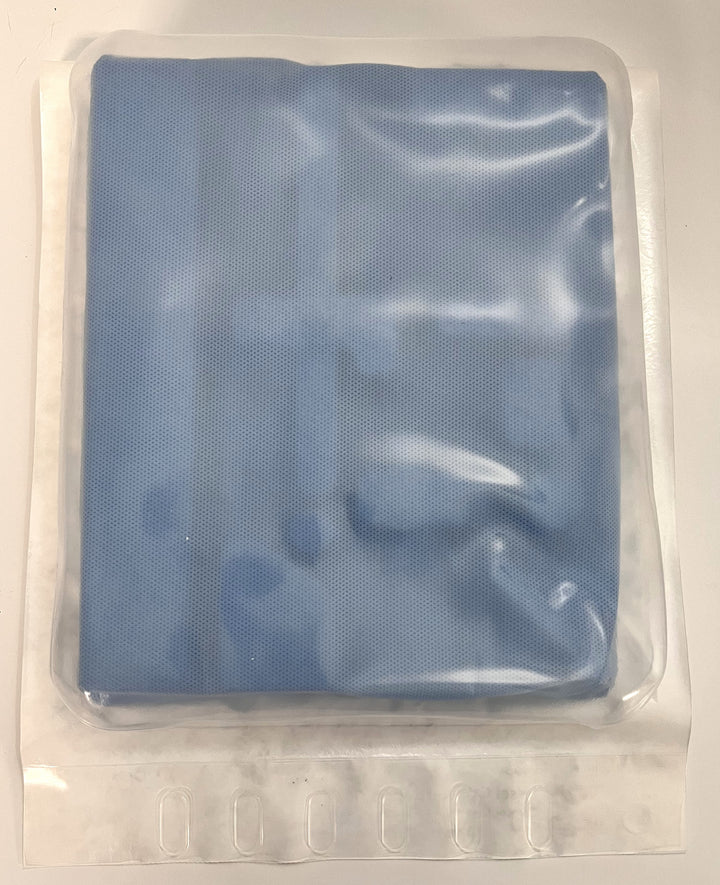 Arrow AK-04550-S Vessel Catheterization Kit, sterile medical kit with components for vascular access.