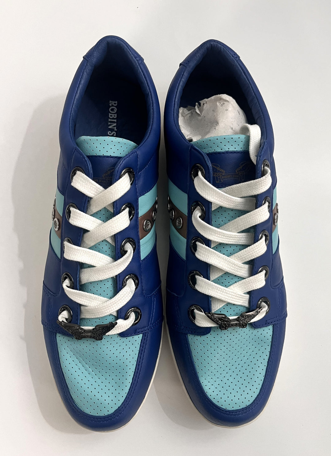 Robin's Jean Maddox men's fashion sneakers in size 11, featuring a sleek design with metallic accents and durable rubber sole.