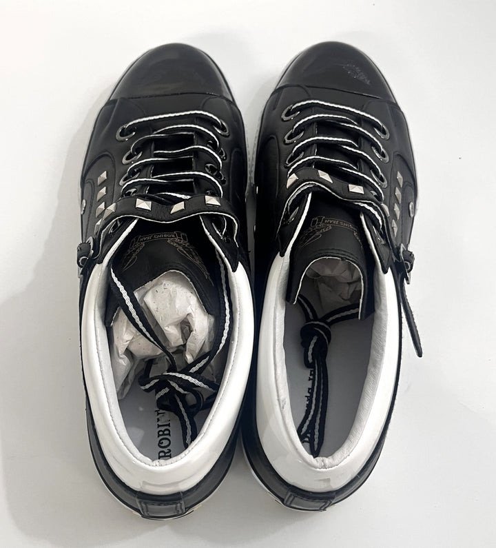 Men's Fashion Nathan Black Sneaker: sleek black design with a low profile, lace-up closure, cushioned insole, and durable rubber sole.