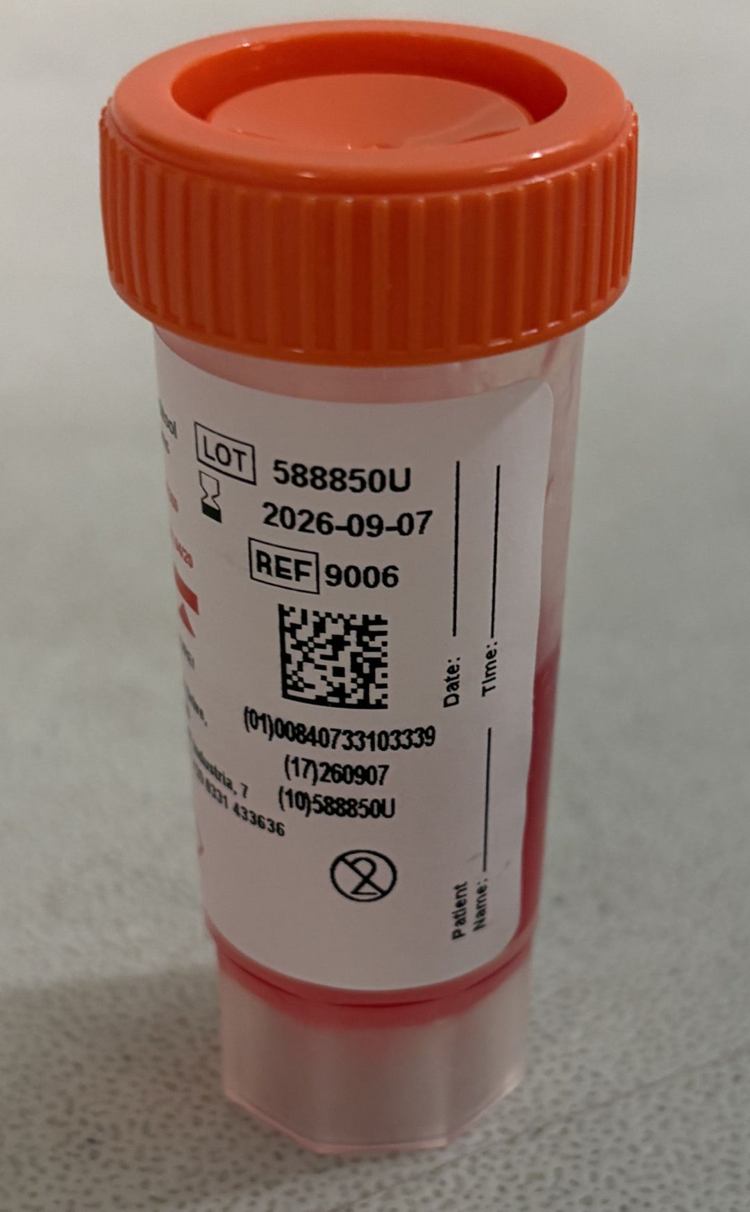 Para-Pak C&S Stool Specimen Containers 900612 - Box of 20 Vials, 15mL Each, Exp: 09-07-2026.