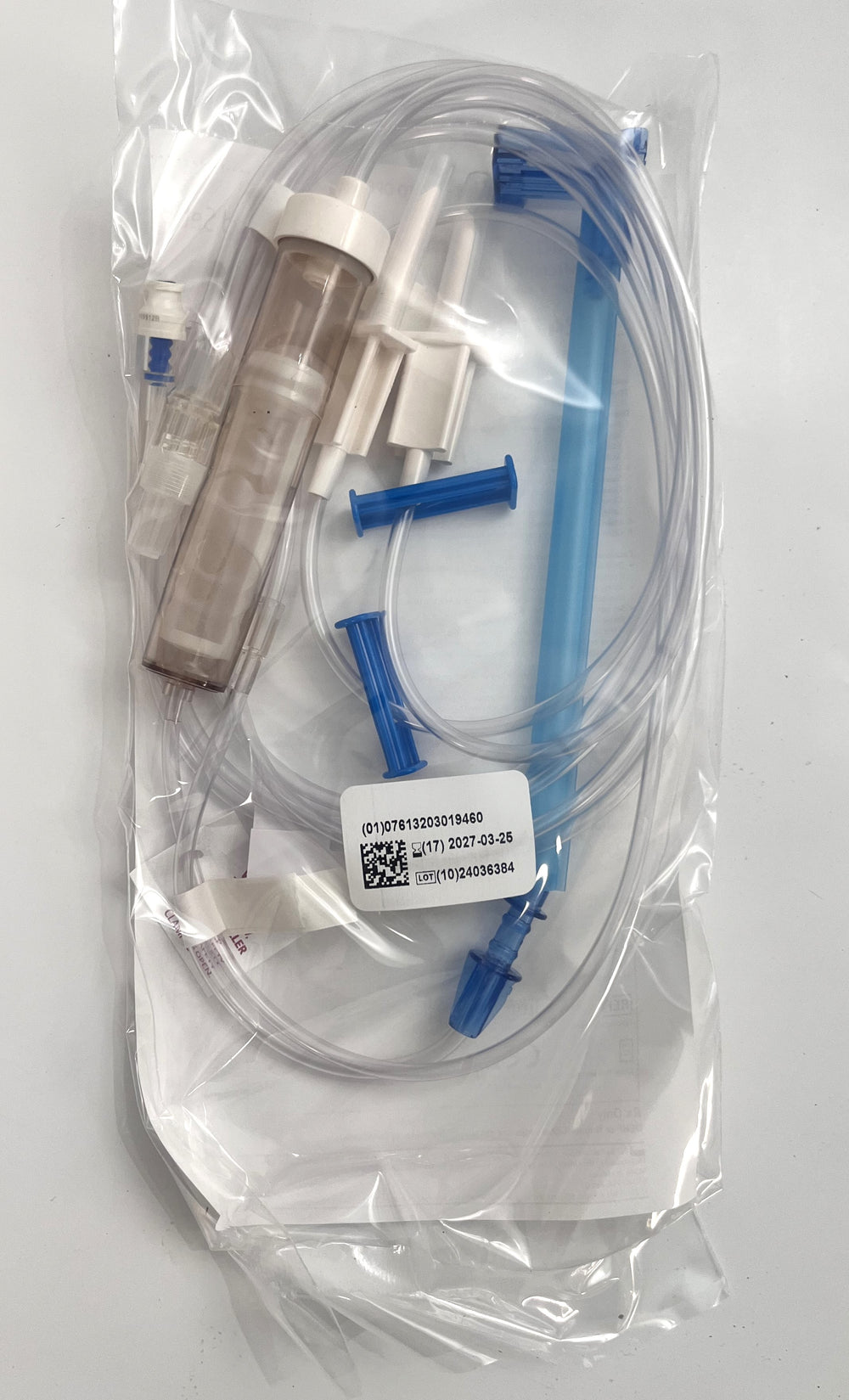 Alaris Pump Infusion Blood Set, 10 per box, for use in intravenous blood transfusions. Designed for safety and reliability.