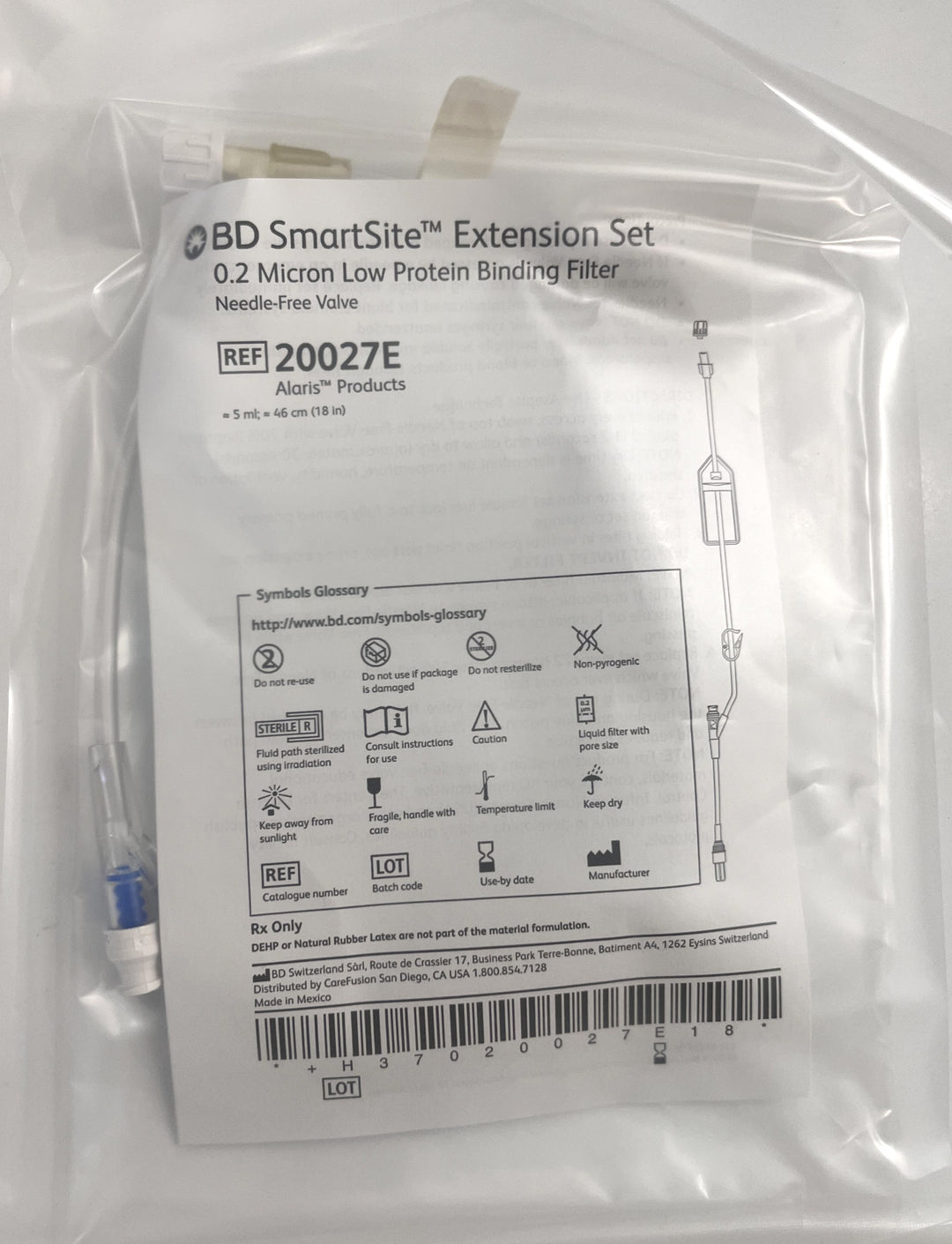 SmartSite Extension Set with 0.2 micron filter, 100 per case, for precise fluid delivery and filtration in medical settings.