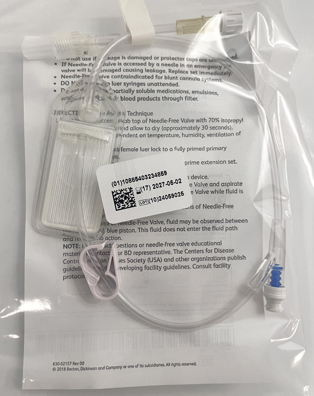 SmartSite Extension Set with 0.2 micron filter, 100 per case, for precise fluid delivery and filtration in medical settings.