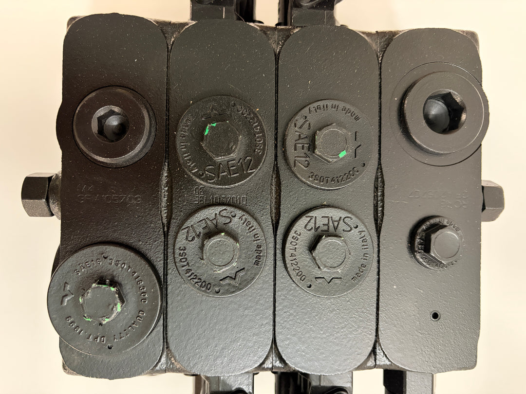 Walvoil 7GH355001 New OEM Hydraulic Directional Control Valve