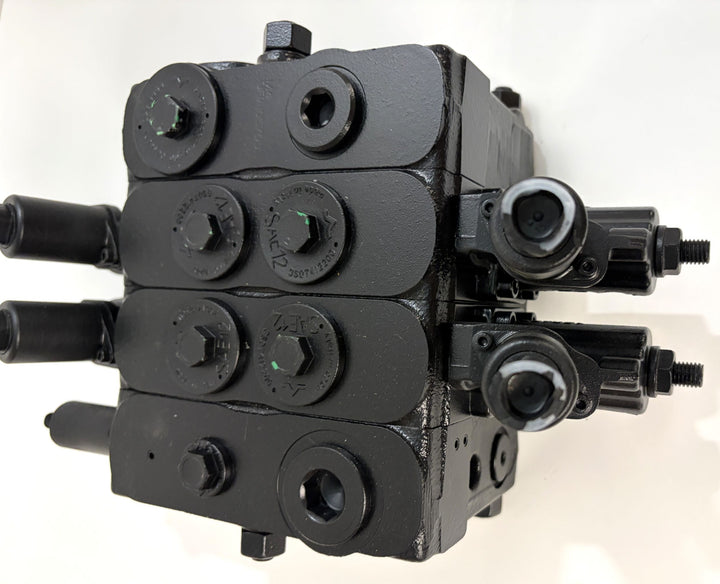 Walvoil 7GH355001 New OEM Hydraulic Directional Control Valve