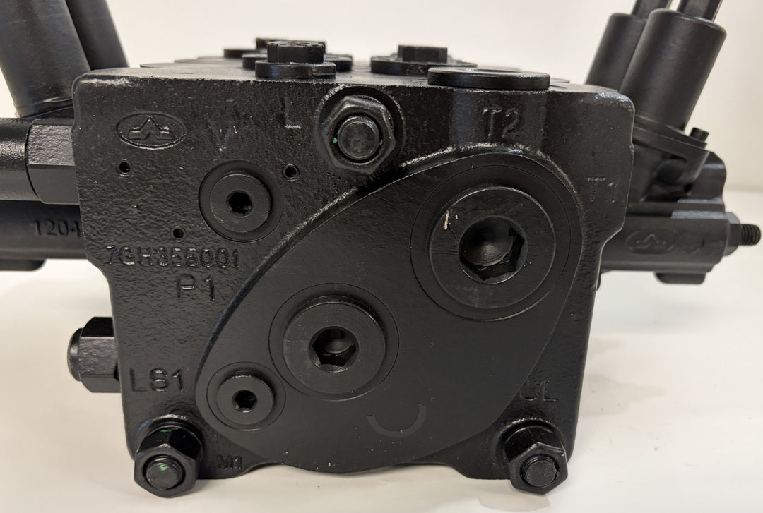 Walvoil 7GH355001 New OEM Hydraulic Directional Control Valve