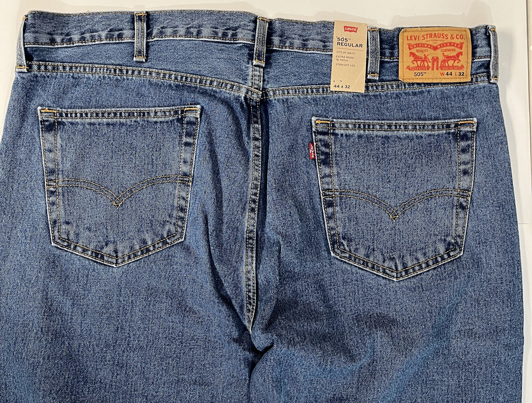 Levi's Men's 505 Regular Fit Jeans size 44W x 32L