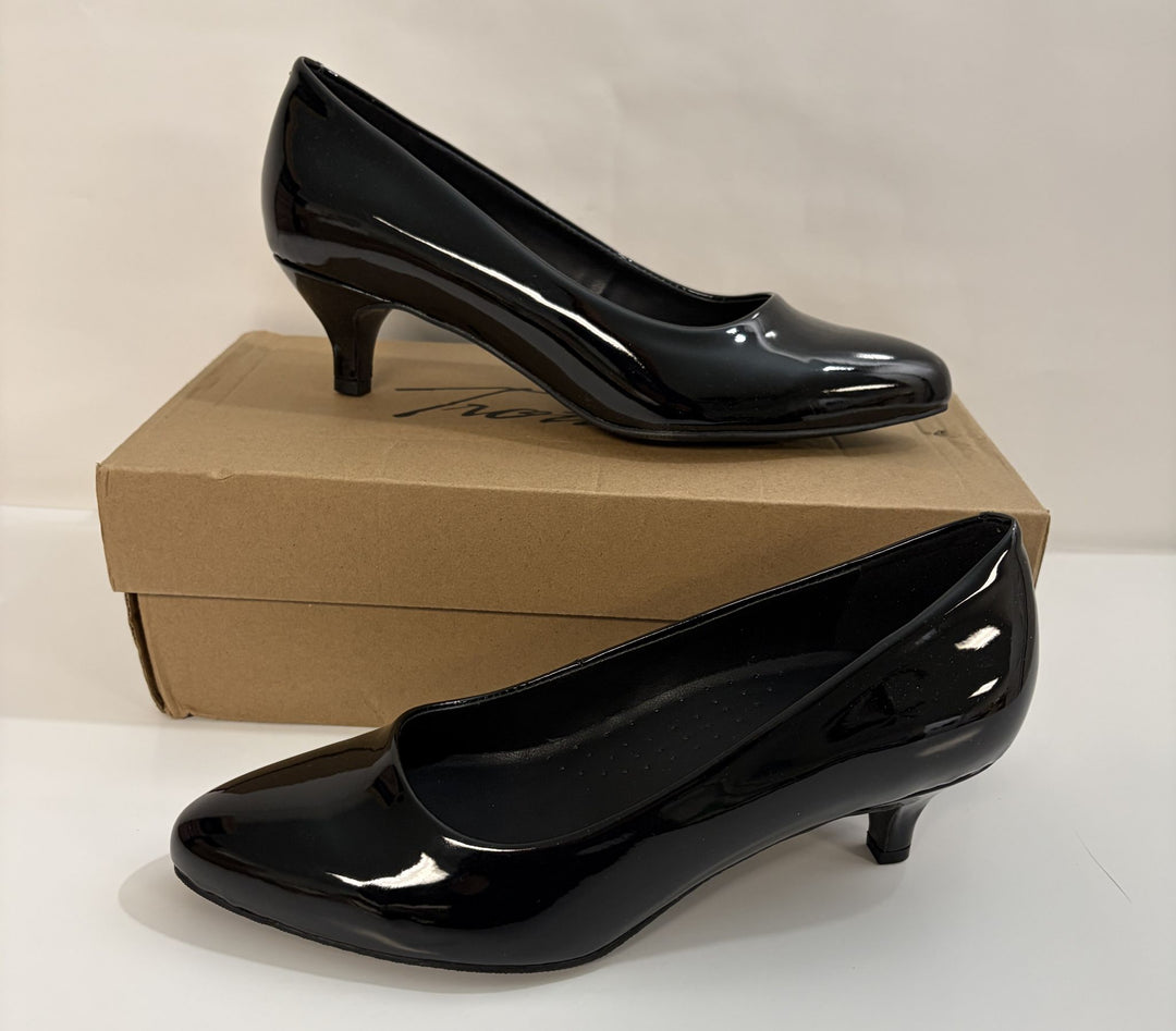 Trotters Kiera Heels Black Size 8 Wide Women&