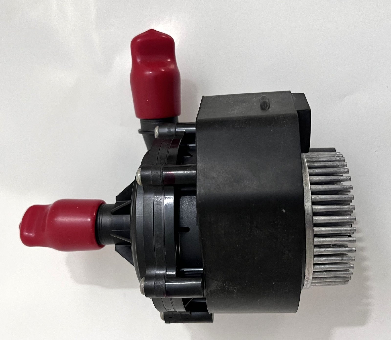 Lucid P11-M10102-0 Pump Assembly, featuring a robust design for efficient and reliable operation.