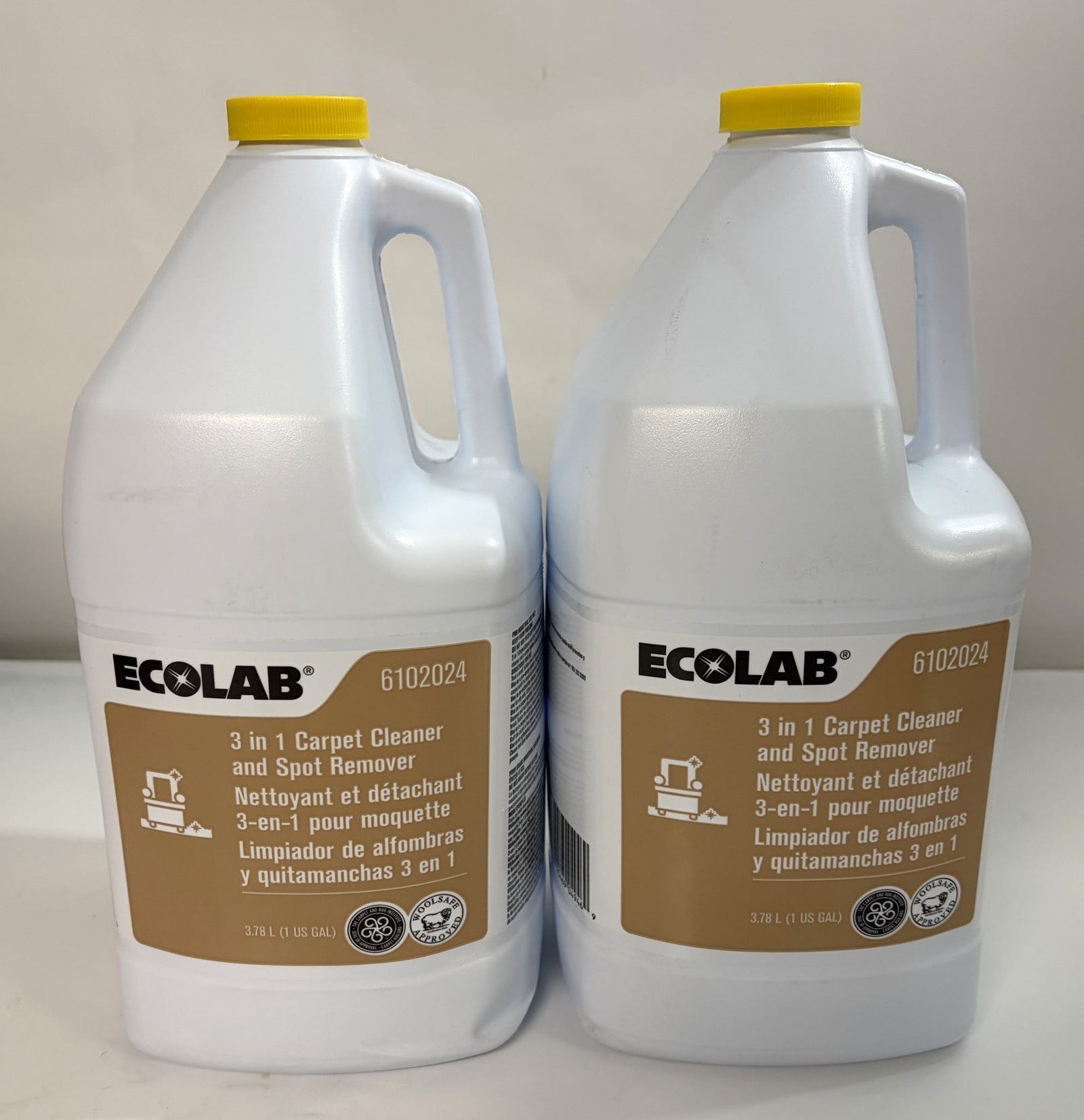 Ecolab 6102024 3 in 1 Carpet Cleaner Spot Remover 1 Gallon (2-Pack)