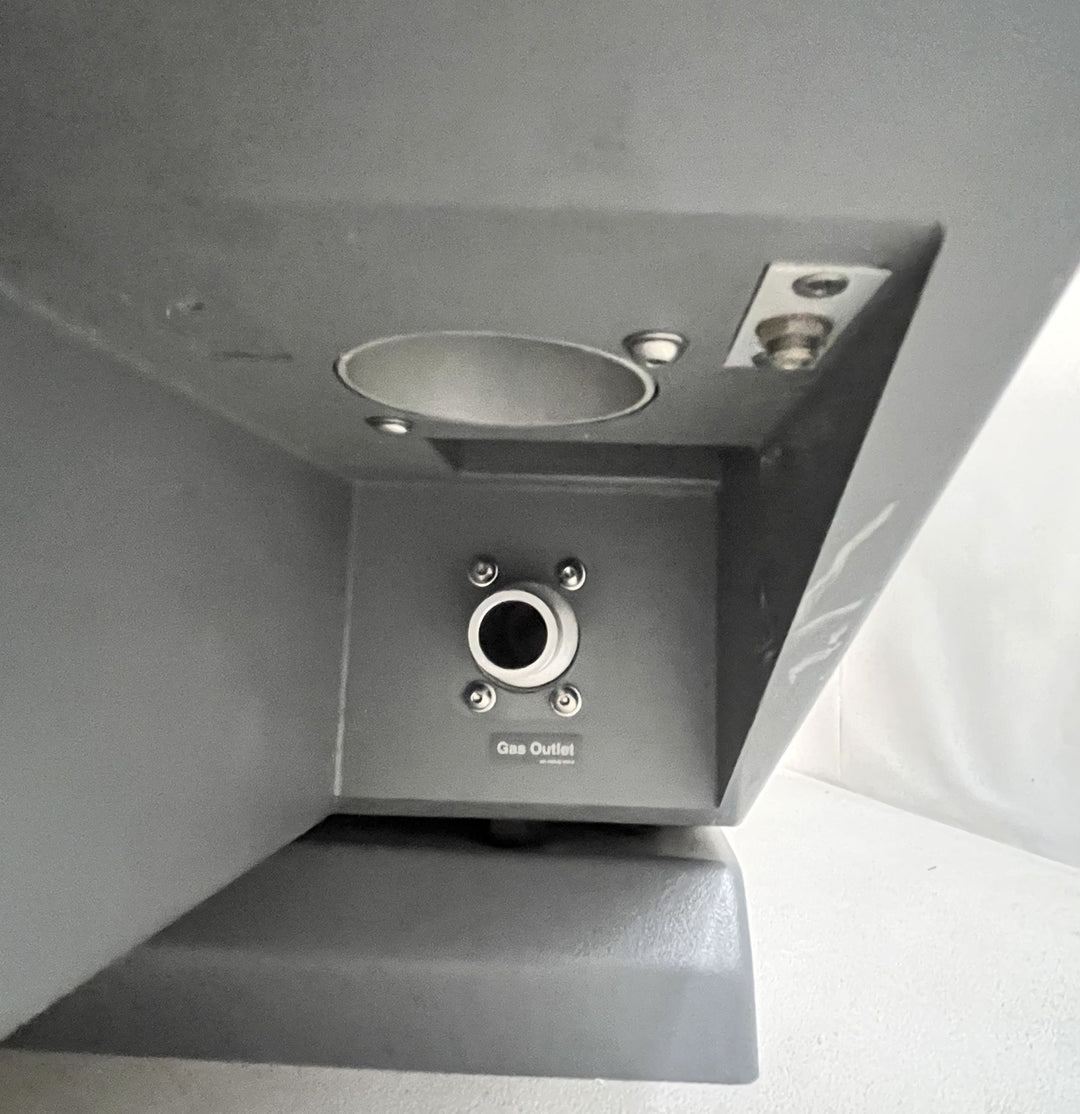 Respironics Esprit V1000 Ventilator – Parts or Repair Only