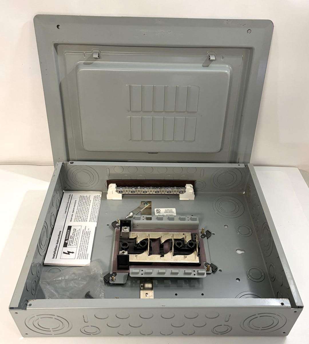 Murray LC012DC Panelboard Cover 125A 120/240V | New, Open Box