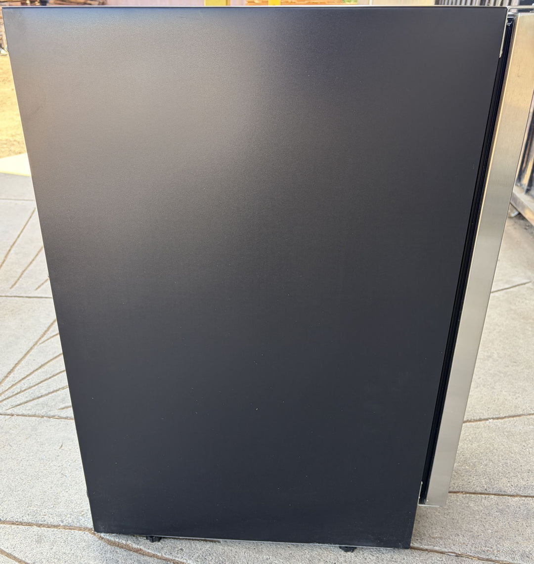 Duura D150P 15" Built-In Ice Maker | 115V 60Hz | Open Box / Cosmetic Blemish